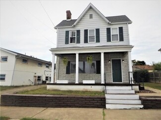 64 Lawn Ave, Uniontown, PA 15401