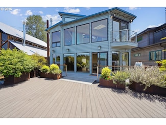 6901 SE Oaks Park Way Unit F, Portland, OR 97202