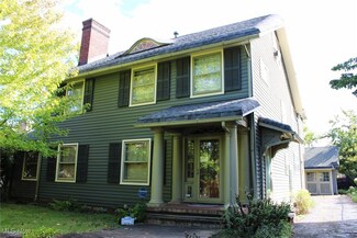 2159 Delaware Dr, Cleveland, OH 44106