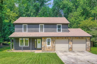 1120 Chapman Cir, Stone Mountain, GA 30088