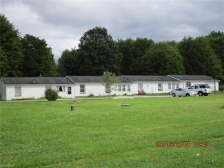 3784 New Hudson Rd, Orwell, OH 44076