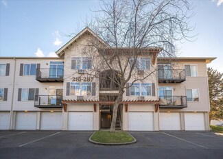 22855 E Country Vista Dr Unit 285, Liberty Lake, WA 99019