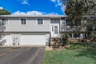 392 97th Ln NE, Minneapolis, MN 55434