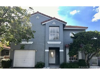 1453 Garden Rd, Weston, FL 33326