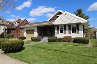 104 N Division St, Zelienople, PA 16063