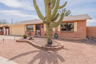 2915 W Nutmeg Dr, Tucson, AZ 85741