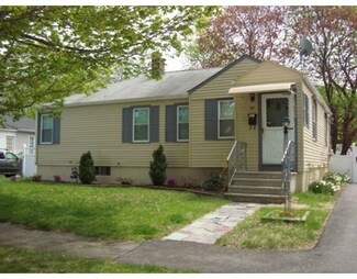 10 Rosewood Dr, Worcester, MA 01602