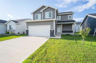 735 SE Mesa Dr, Waukee, IA 50263