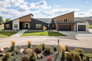 70 W 350 S, Garden City, UT 84028