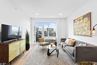 5711 John F. Kennedy Blvd Unit 323, North Bergen, NJ 07047
