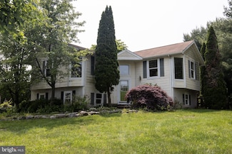 1158 Custer Dr, Auburn, PA 17922
