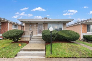 12857 S Carpenter St, Calumet Park, IL 60827