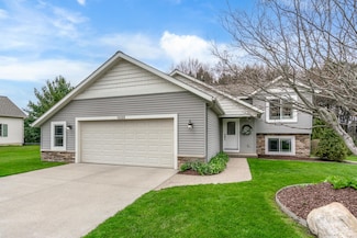 1035 S Stoneridge Dr Unit 49, Plainwell, MI 49080