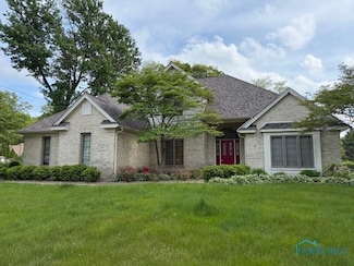 8411 Willow Glen Ct, Holland, OH 43528