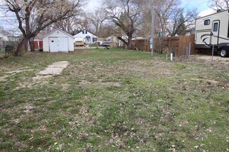 425 17th St NW, Minot, ND 58703