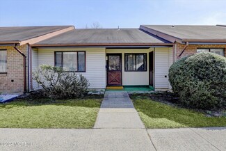 47 Wild Turkey Way Unit C, Manalapan, NJ 07726