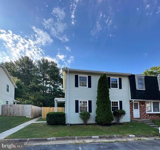 8595 Pellam Ct, Marshall, VA 20115