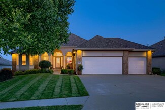 9805 S 176th St, Omaha, NE 68136