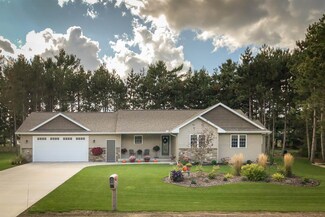 2555 Truman Ave, Plover, WI 54467