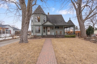 248 N Main St, Oregon, WI 53575