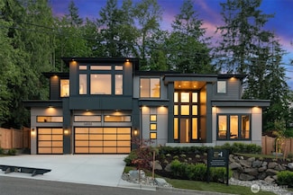 14933 SE 45th Place, Bellevue, WA 98006