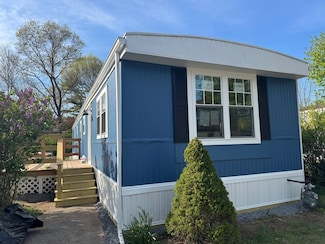 1340 County St Unit 46, Attleboro, MA 02703