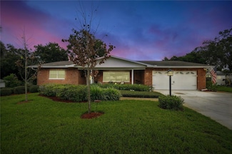 5628 Cypress St, Zephyrhills, FL 33542