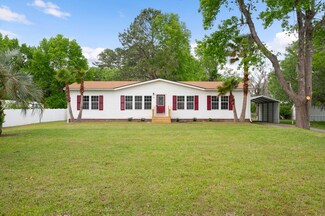28 Leon Ln, Midway, GA 31320