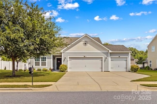 168 Water Ski Dr, Statesville, NC 28677