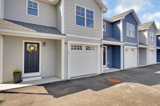 7 Dumaine Ave Unit A, Nashua, NH 03063