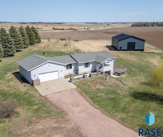 25280 480th Ave, Garretson, SD 57030
