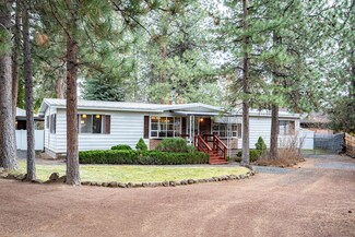 61147 Chuckanut Dr, Bend, OR 97702
