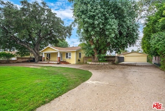 7231 Vanalden Ave, Reseda, CA 91335