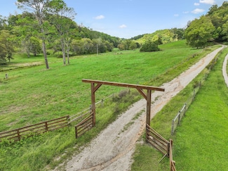 0 Young Rd, Pulaski, TN 38478
