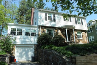 84 Longfellow Rd, Worcester, MA 01602