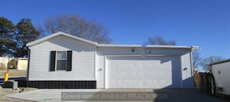 1009 Muddy Point, Loup City, NE 68848