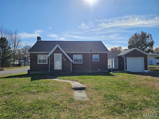 1300 Tower St, Evansville, IL 62242