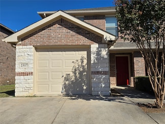 2317 Bloomfield Dr, Arlington, TX 76012