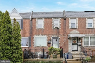 2950 Passmore St, Philadelphia, PA 19149