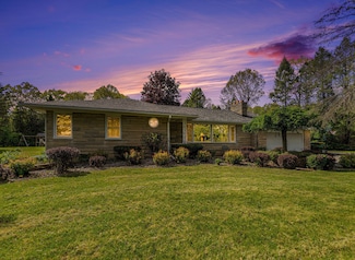 19587 East Ave N, Battle Creek, MI 49017