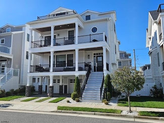 102 S Essex Ave, Margate City, NJ 08402