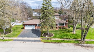2 Simone Cir, Irondequoit, NY 14609
