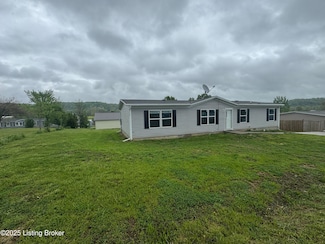 18 Robert St, Carrollton, KY 41008