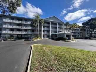 1514 Whitehall Dr Unit 402, Davie, FL 33324