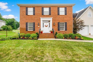 5040 Royal County Down, Westerville, OH 43082