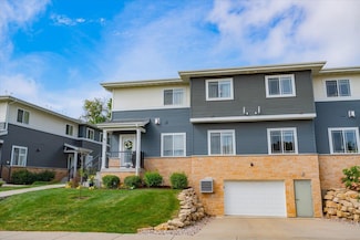 1851 N Windsor Ave, Cottage Grove, WI 53527