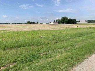 L2 Portland Rd, Waterloo, WI 53594