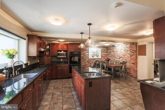 3215 Bancroft Rd, Baltimore, MD 21215