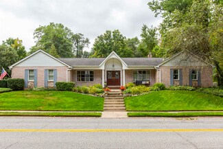 1250 Clayton Dr, South Bend, IN 46614