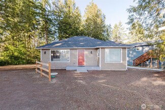 10229 Frontier Place NW, Silverdale, WA 98383